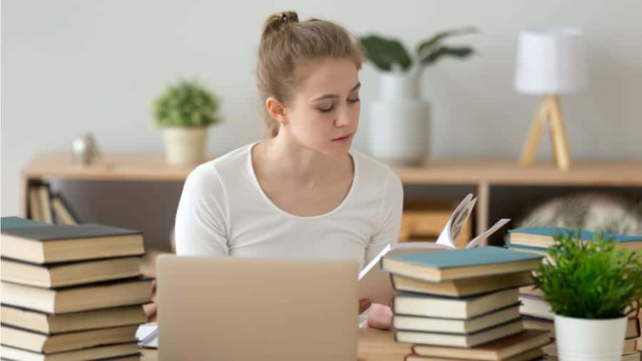 Identifying if you require legal assistance with your student loan